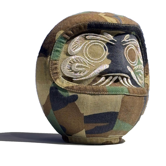 アップサイクルアートだるま CAMO:B