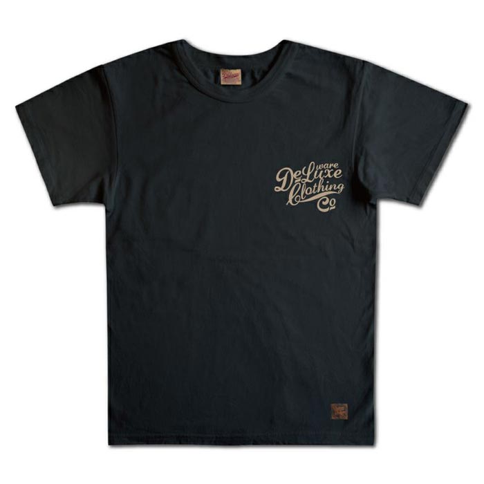 24SS デラックスウエア BRGM-00B10 デラックスウエアロゴデザイン BLACK メンズ 半袖 プリント Tシャツ カットソー バックプリント