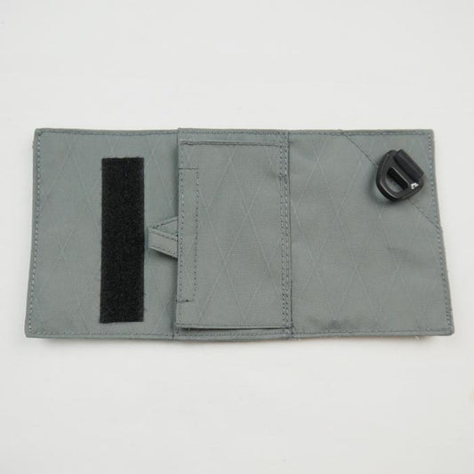 コムフィーアウトドアガーメント CMF2302-AC22 SMART WALLET X-PAC スマート ウォレット D.グレージュ 財布 ミニウォレット コインケース アウトドア
