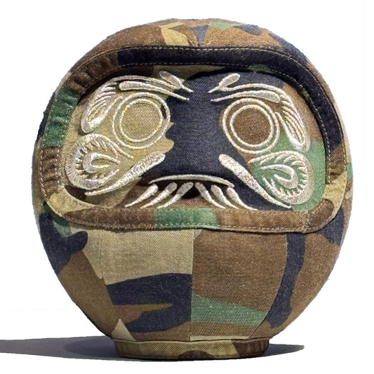 アップサイクルアートだるま　CAMO:B