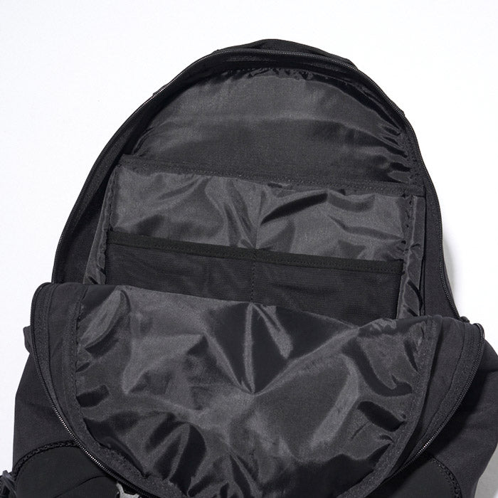 コムフィーアウトドアガーメント CMF2401-AC17 WEEKENDERZ 20 SMOOTH NYLON スムースナイロン リュック バッグ BLACK ユニセックス