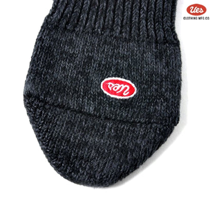 ライン入りスニーカーソックス　ブラック×白赤ライン