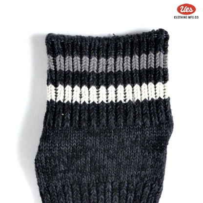 ライン入りスニーカーソックス　ブラック×白灰ライン