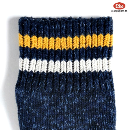 ライン入りスニーカーソックス　ネイビー×白黄ライン
