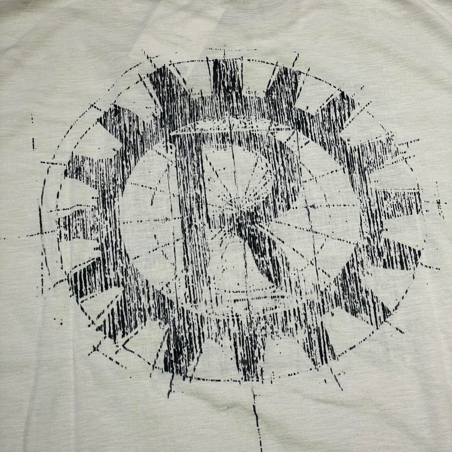 トルク 24-2205 REAG AGEXXXX THE MACHXXXX NURSE WICH GUNS T-SHIRT