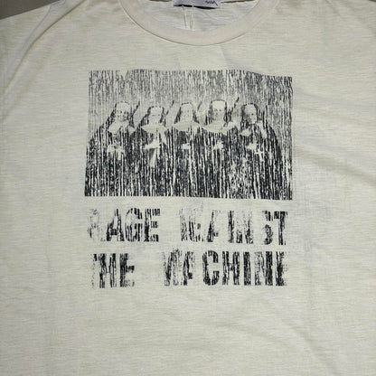 トルク 24-2205 REAG AGEXXXX THE MACHXXXX NURSE WICH GUNS T-SHIRT