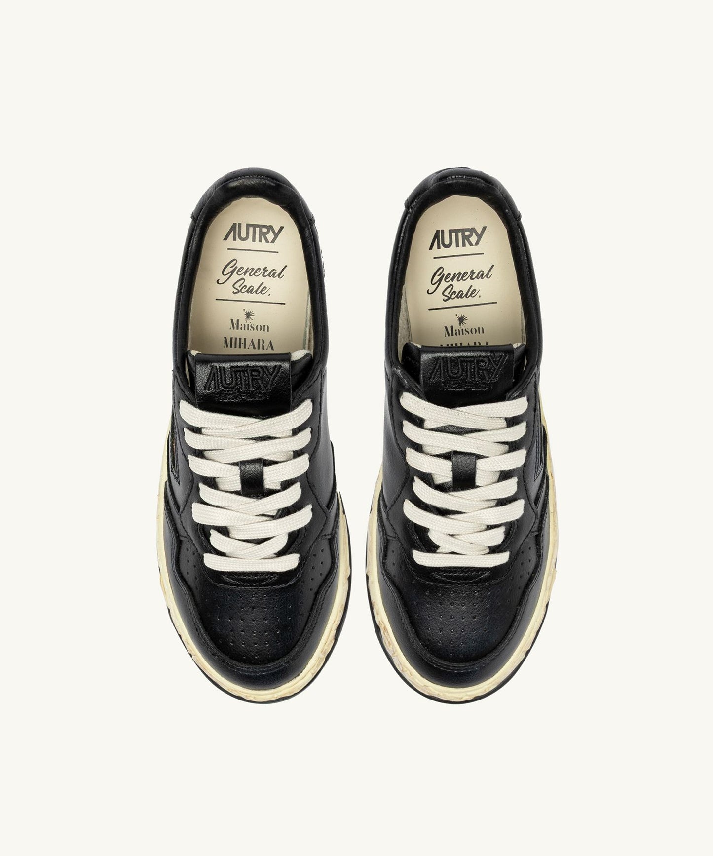 "Autry x MMY General Scale." Medalist Low Supervintage C15FW302 BLACK