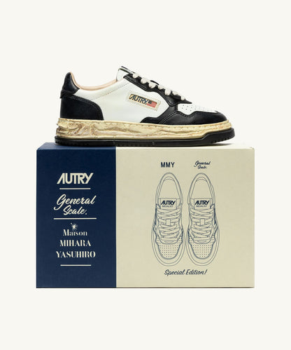 "Autry x MMY General Scale." Medalist Low Supervintage C15FW302 BLACK