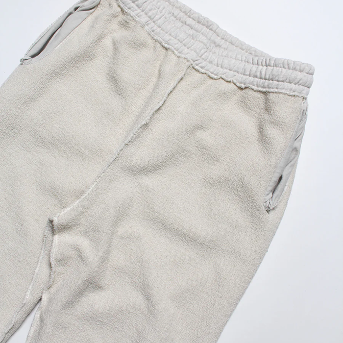 SCREAMIN INDIANS SWEAT PANTS AGED