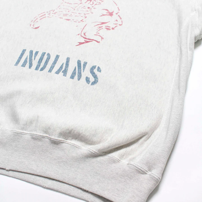 BOWWOW SCREAMIN INDIANS SWEATSHIRT AGED