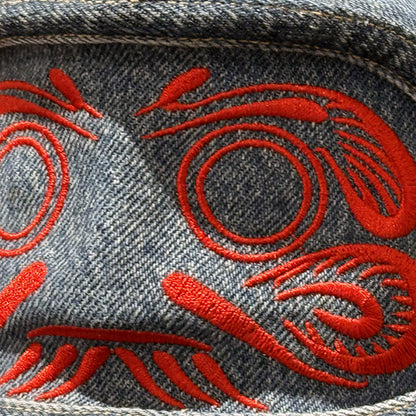 ミカヅキショウテン アップサイクルアートだるま DENIM:RED