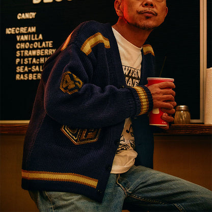 バウワウ BW221-RFJFC RECOGNIZE LETTERED CARDIGAN：BLUE STAIN