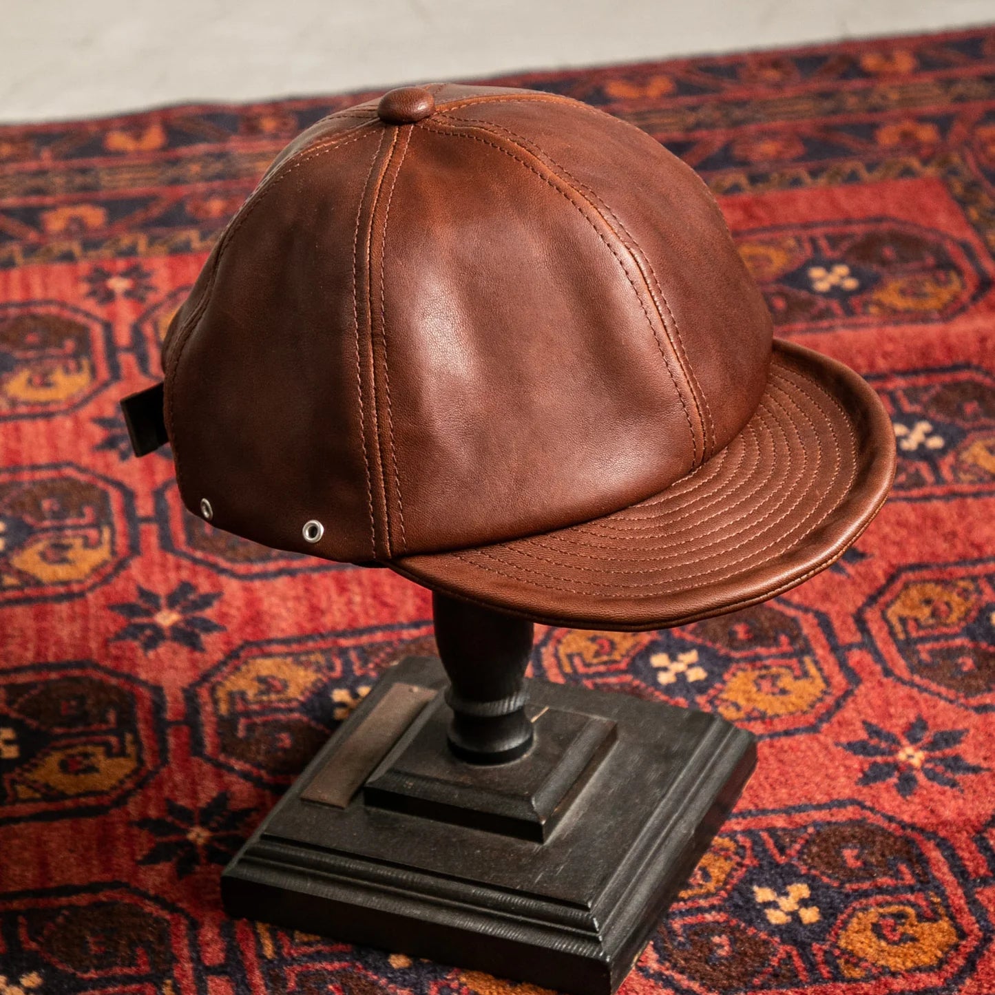LEATHER SHORT BRIM CAP by BRIDGE CAP 5244007:BROWN