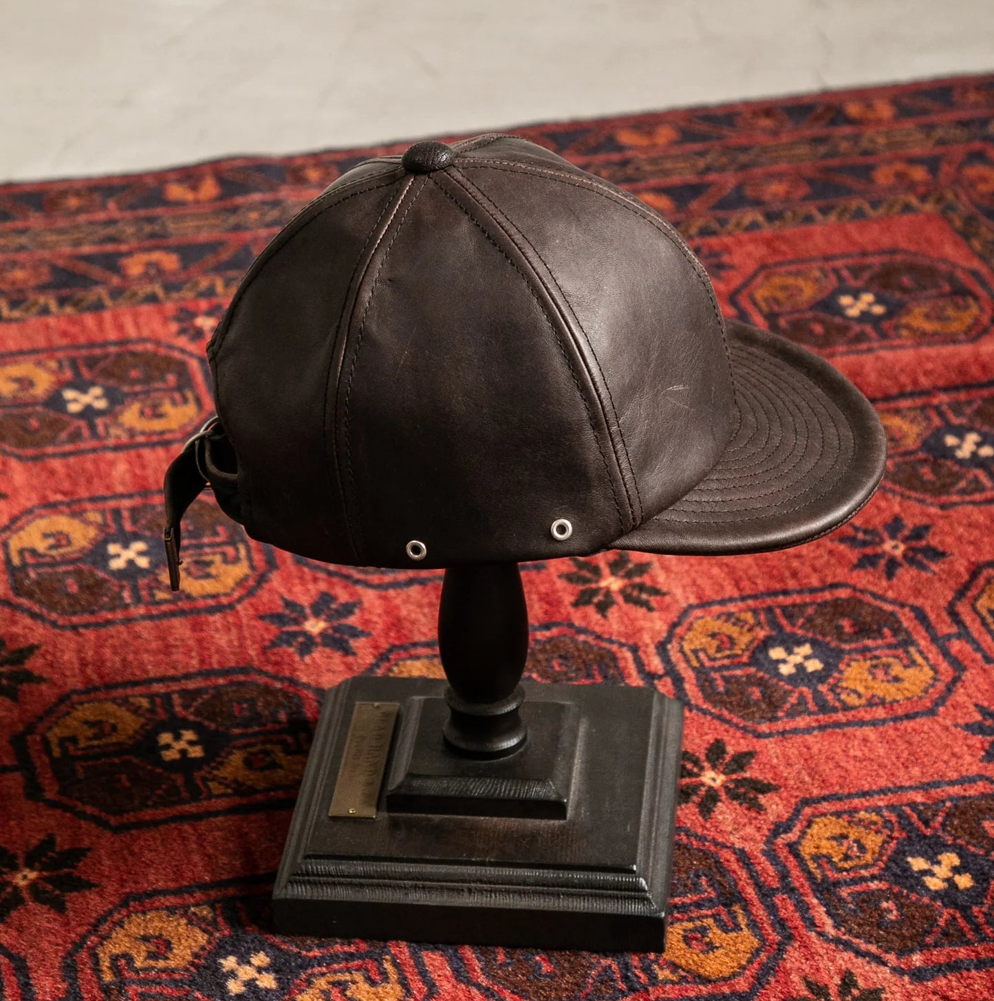 LEATHER SHORT BRIM CAP by BRIDGE CAP 5244007:D.BROWN